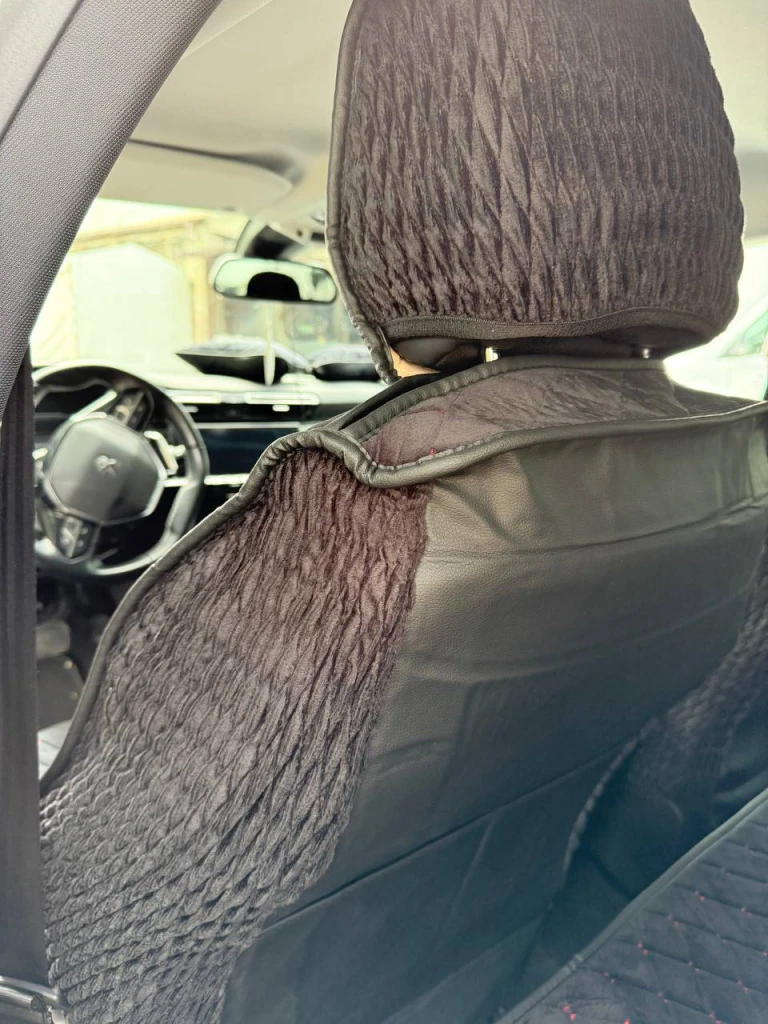 Huse auto universale din catifea 5