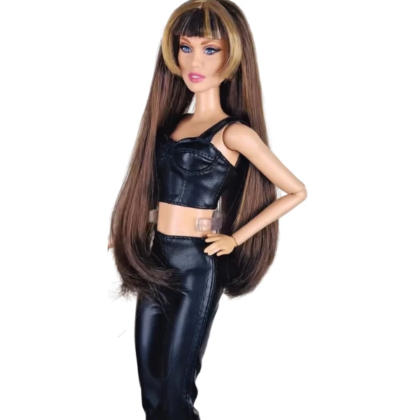 Păpușă de colecție barbie signature "miley cyrus" 7