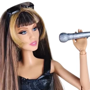 Păpușă de colecție barbie signature "miley cyrus" Thumbnail 8