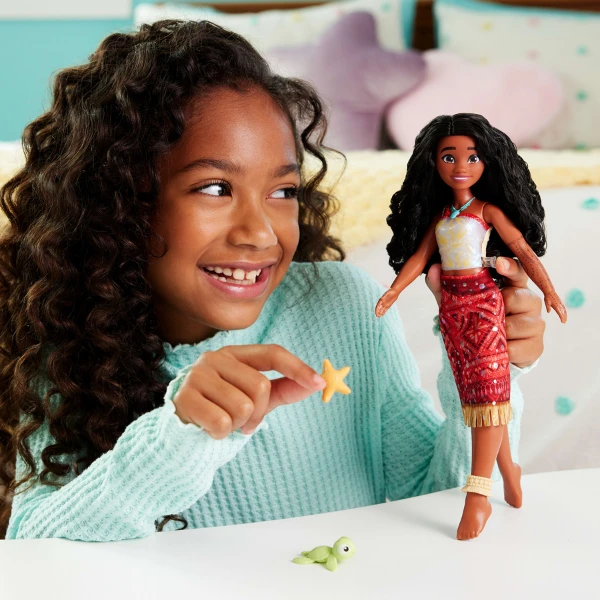 Figurina cu accesorii disney princess „moana tautai înotătoare” 7