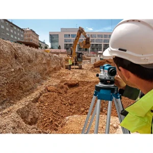 Nivelă optică gol32 g 0.3 - 120 m ip54 bosch Thumbnail 4