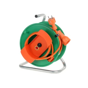 Prelungitor pe tambur cu împământare 1 priză 15 m 16 a poly pool