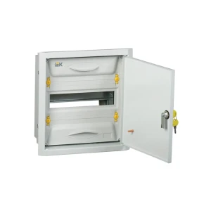 Cutie de distribuţie 12 module щрв-12мз-0 36 ухл3 ip31 iek