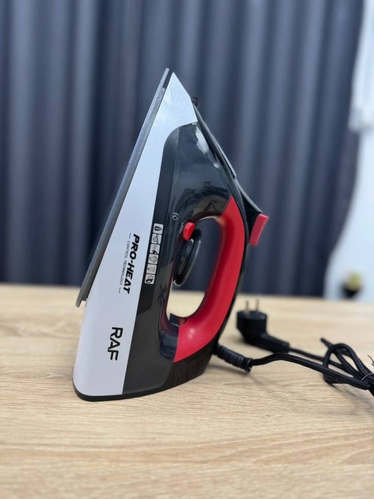 Fier de calcat electric 1400w 2