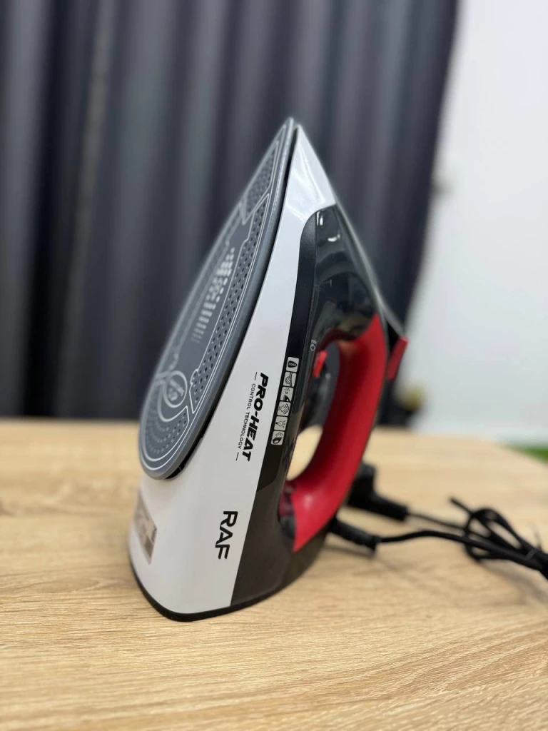 Fier de calcat electric 1400w 6