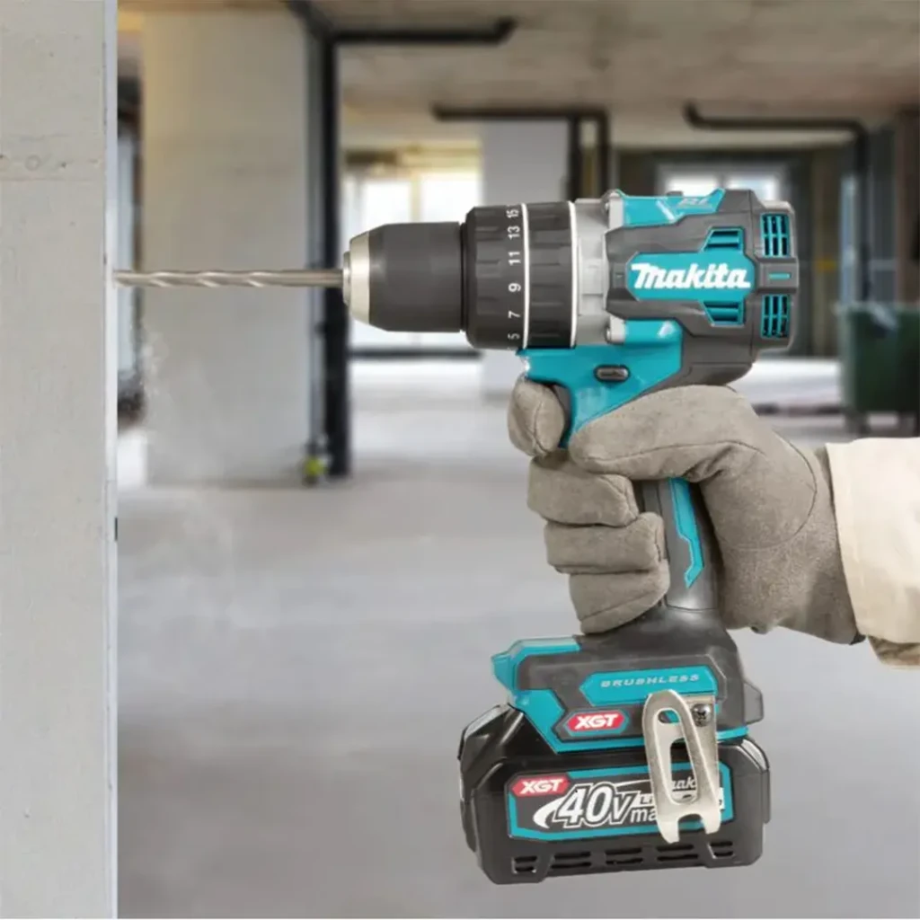 Mașină de găurit cu percuție pe acumulator 750 w 0 - 33000 percuţii/min makita 3