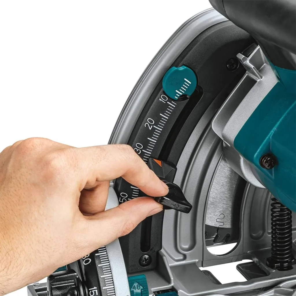 Fierăstrău circular makita 1300 w 220 - 240 v 2000 - 5200 rot/min 3