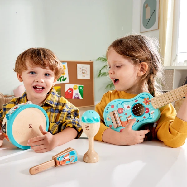 Set de instrumente muzicale 4 în 1 "ukulele" 9