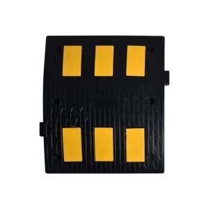 Limitator de viteză cu 6 reflectoare 60 x 50 x 4.5 cm negru mfk