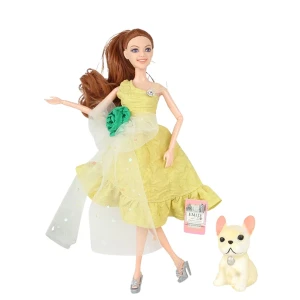 Păpușa emily "top model" cu animăluț și accesorii Thumbnail 2