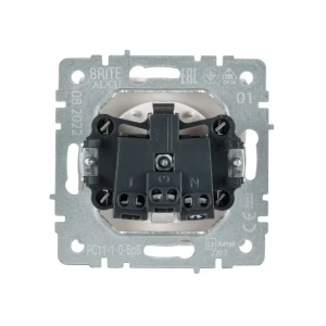 Розетка с защитой и с крышкой brite 16 a 220 - 240 в белый iek Thumbnail 2