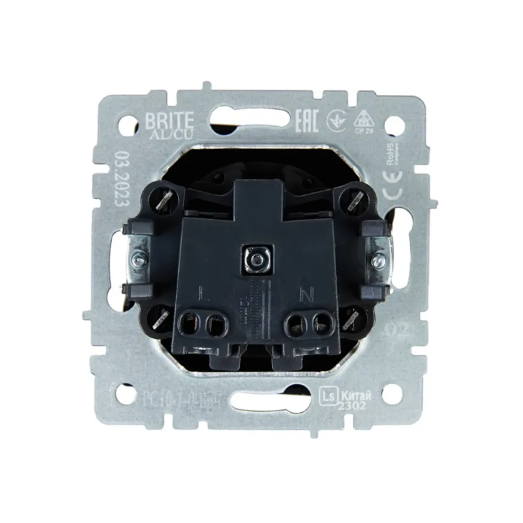 Priză brite 10 a 220 - 240 v negru iek 2