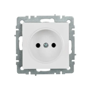 Priză brite 10 a 220 - 240 v alb iek