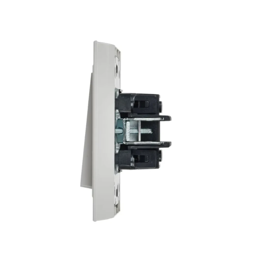 Întrerupător dublu brite 10 a 220 - 240 v alb iek 4