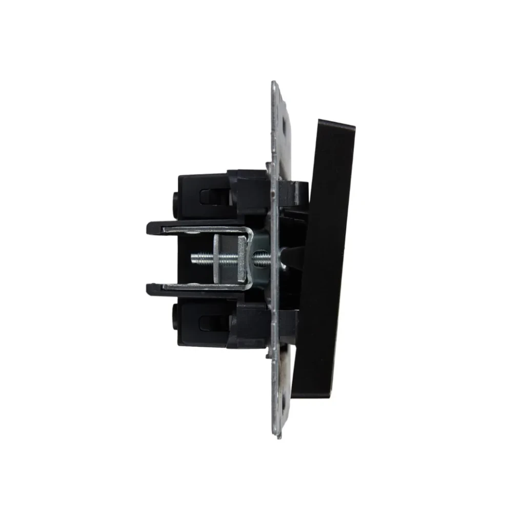 Переключатель двойной проходной brite 10 a 220 - 240 в чёрный iek 4