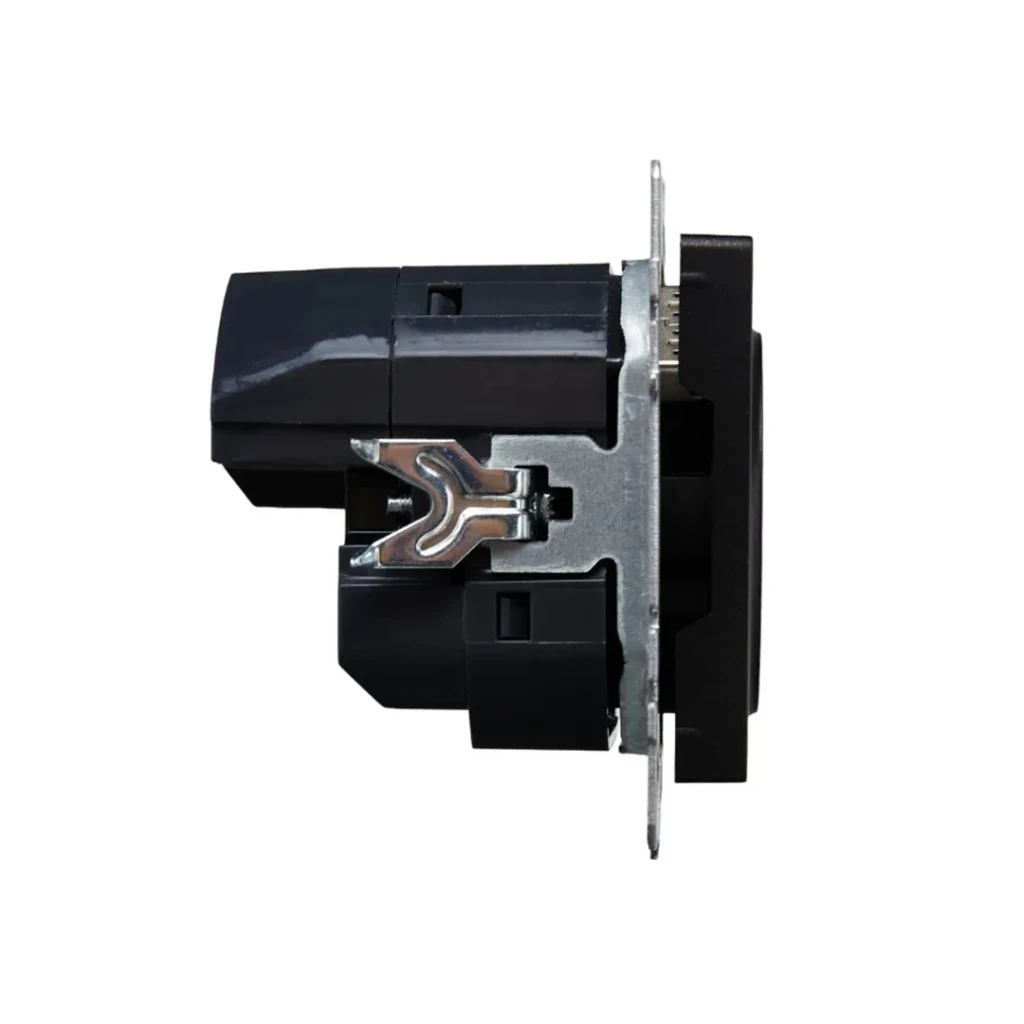 Розетка с usb brite 16 a 220 - 240 в чёрный iek 4