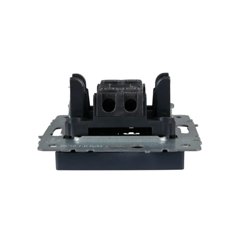 Întrerupător cap-scară brite 10 a 220 - 240 v marengo iek 3