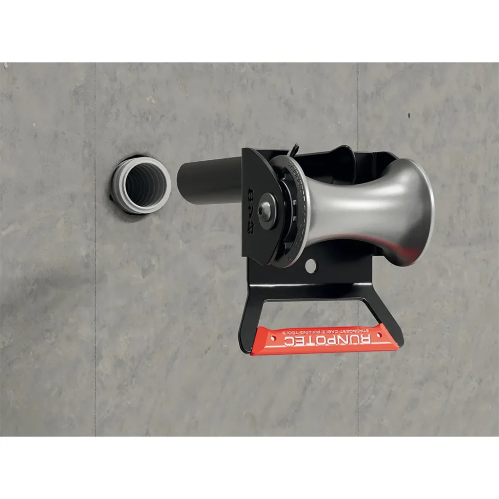Ghidaj cablu cu tub inserabil 60 mm runpotec 2