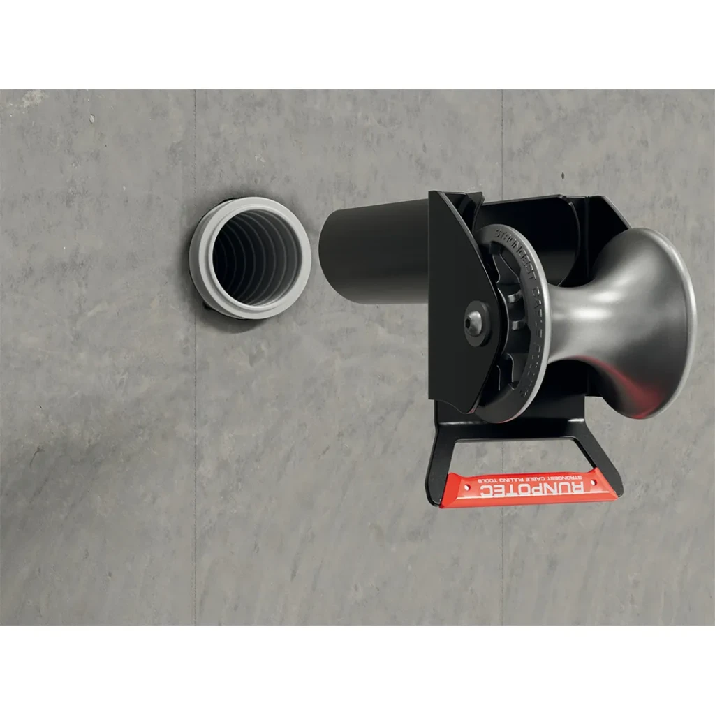 Ghidaj cablu cu tub inserabil 76 mm runpotec 2