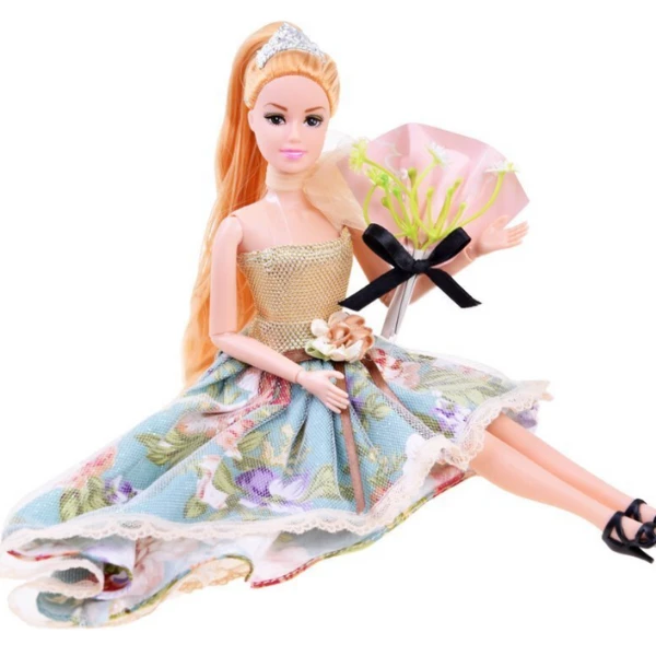 Păpușa emily "seria de vară cu buchet și accesorii" 5