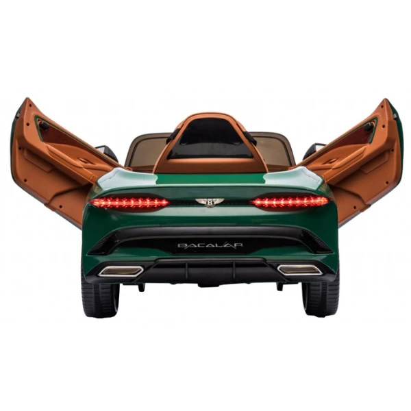 Mașinuță bentley bacalar, baterie 12v7ah, 2 motoare de 35w, roti eva, scaune din piele 7