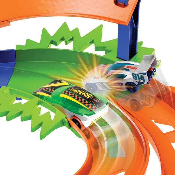 Pistă hot wheels „cursă pe circuit” 6