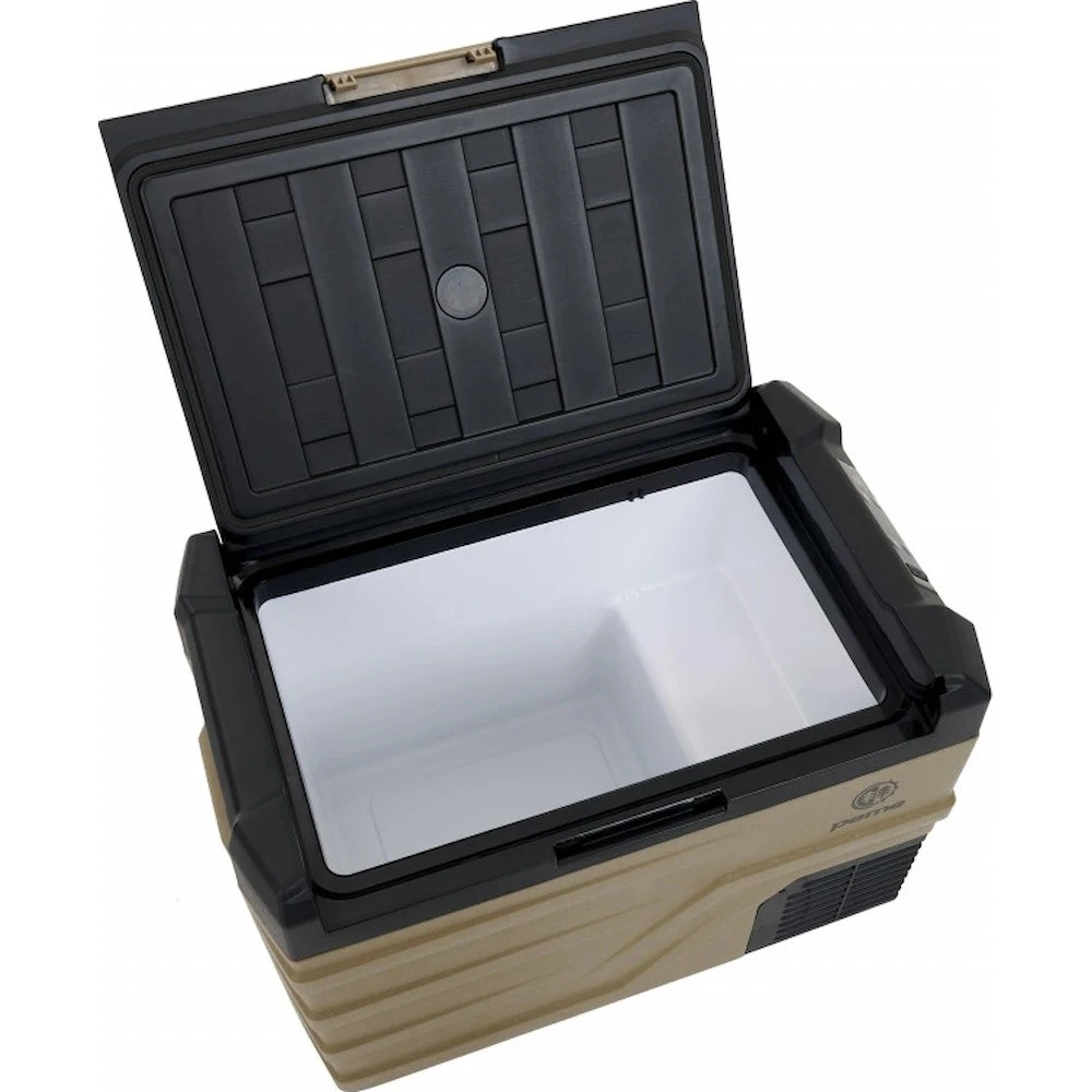 Frigider auto peme quest sand 40 7