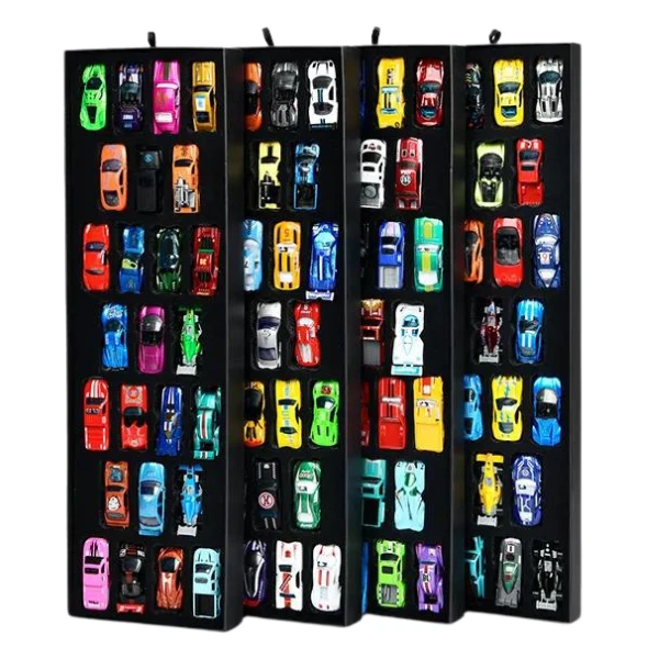 Set cu 100 mașinuțe de curse 2