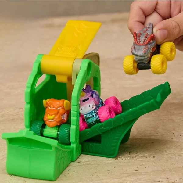 Set de joacă monster jam "evadare din craniu: impact și distrugere" 1:87 8