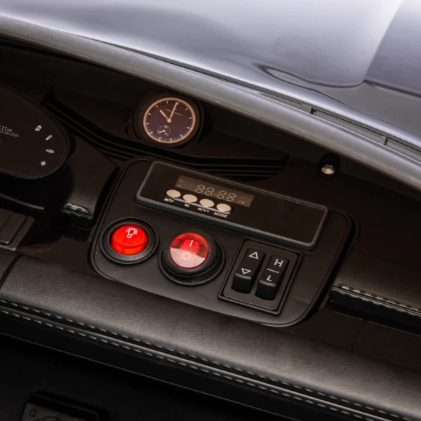 Mașinuță porsche taycan, baterie 12v10ah, 2 motoare de 35w, roti eva, scaune din piele 20