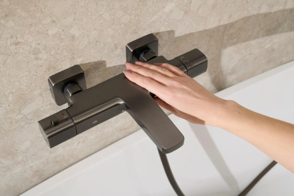Baterie baie pe perete armatura malaga termostatic pvd gun metal 4