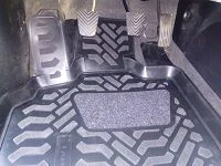 61006 mitsubishi lancuer ix (2003-2010) covorașe din cauciuc / covorașe din cauciuc