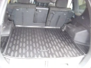 Коврик в багажник резиновый aileron для nissan x-trail (t31) (2007-14) (71220)