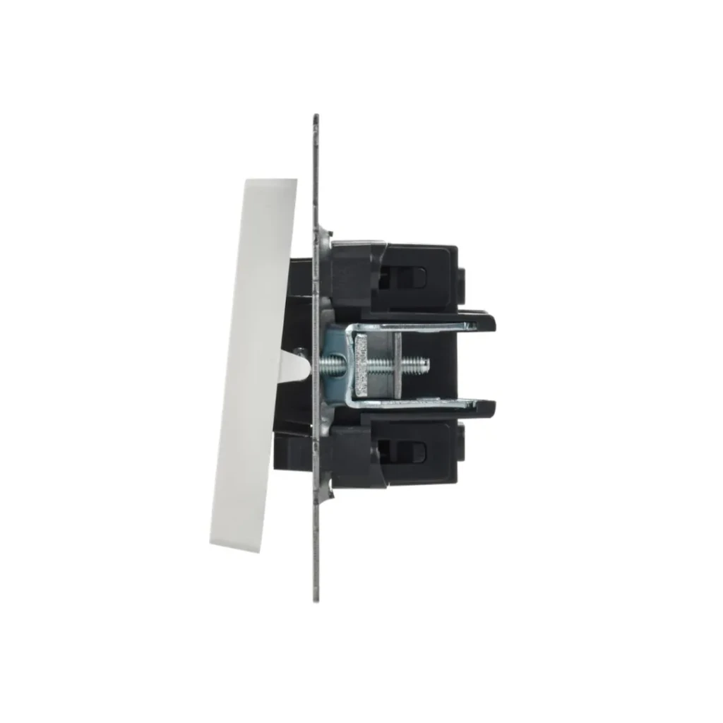 Întrerupător cruce brite 10 a 220 - 240 v perlă iek 4