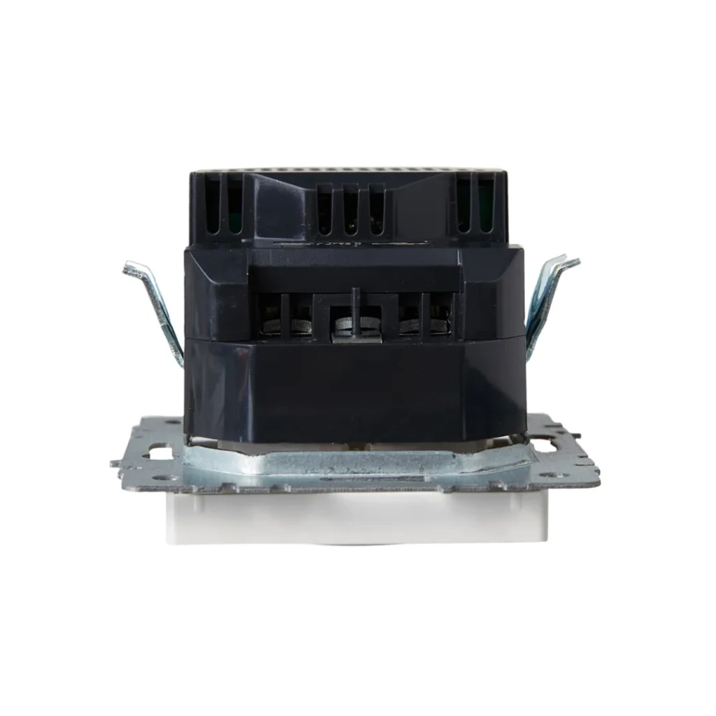 Priză cu usb brite 16 a 220 - 240 v perlă iek 3