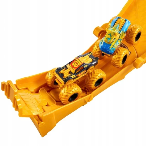 Игровой трек 2 в 1 hot wheels monster trucks «dual terrain raceway» с 2 машинками 6