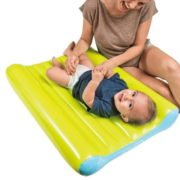 Intex saltea de înfășat gonflabilă 79x58x13 cm cu mini-pompă manuală, până la 11 kg, 0-12 luni 2