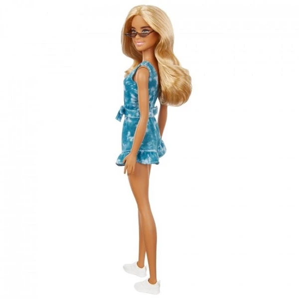 Papusa barbie fashionistas (аs). in salopeta tie-dye 4