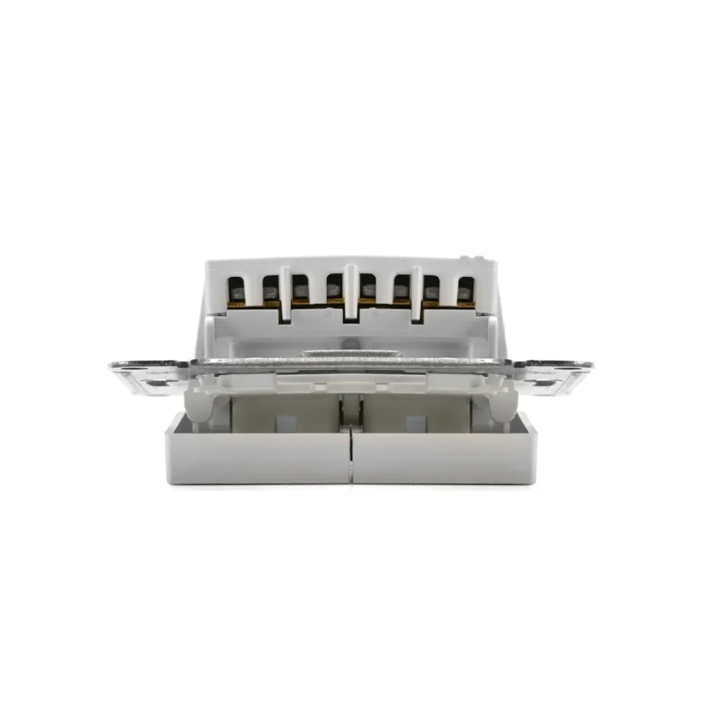 Переключатель перекрестный двухклавишный atlas design 10 a 220 - 240 в белый systeme electric 4