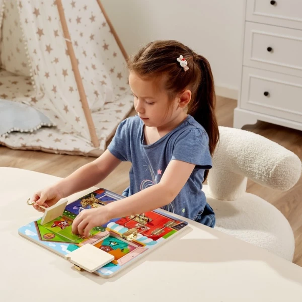 Busyboard (de perete) "deschide-închide zăvoarele" 10