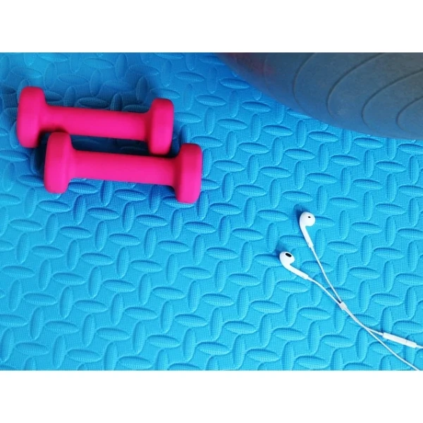 Asternut de protectie moale, puzzle mat, 104 x 2 x 104 cm 3