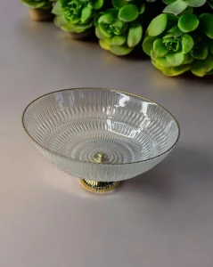 СЕРВИРОВОЧНАЯ ЧАША НА РИФЛЁНОЙ ЗОЛОТОЙ НОЖКЕ (SML182)
