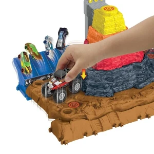 Игровой набор hot wheels monster trucks arena smashers "bone shaker" Thumbnail 3