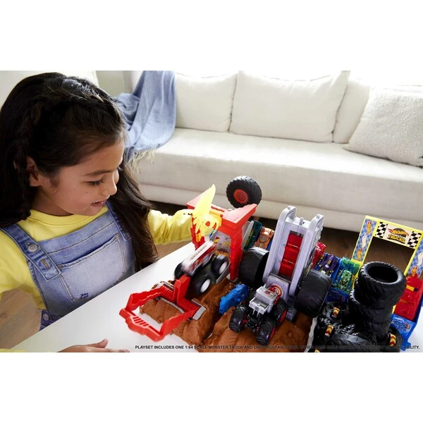 Игровой набор hot wheels monster trucks arena smashers "вызов", в асс. 9