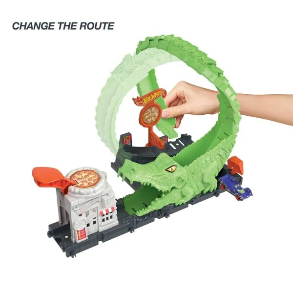 Hot wheels игровой набор "петля аллигатора" 3