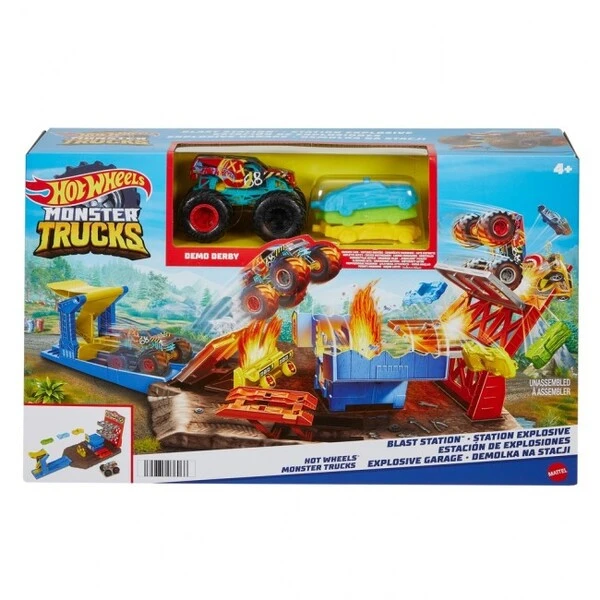 Hot wheels monster trucks  set "blast station" 2