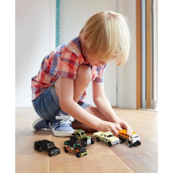 Hot wheels set 5 masini de baza matchbox (as). 6