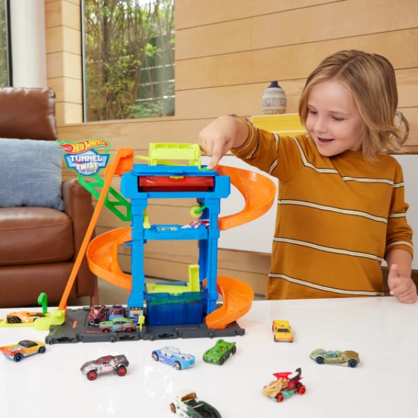 Hot wheels трек "автомойка туннельный твист" 4