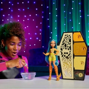 Игровой набор monster high "клео де нил и секреты в ее шкафу ", с аксессуарами Thumbnail 6