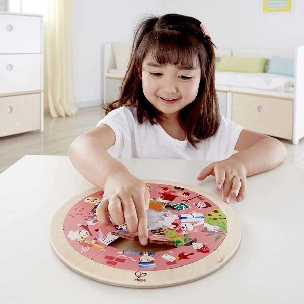 Puzzle rotund cu doua fete și meserii 5